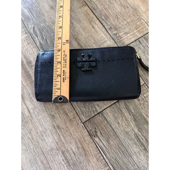 Tory Burch Women's Black Leather McGraw Zip Continental Wallet - Picture 6 of 9